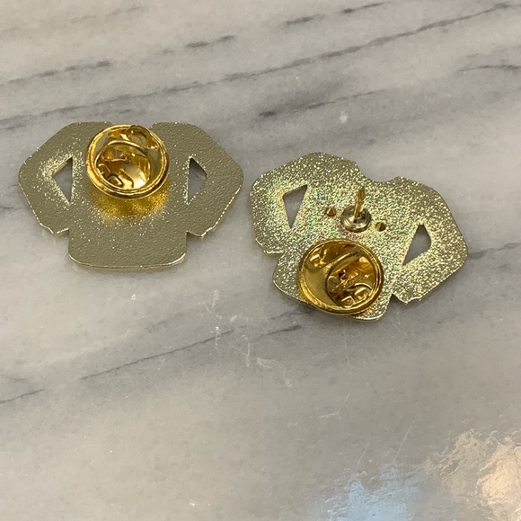 2 Red Christmas Sweater Pins “Merry Christmas Ya Filthy Animal” - Picture 3 of 3